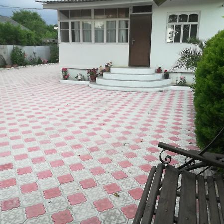 Vacation Home On Sayat Nova 6A Alakhadze Luaran gambar