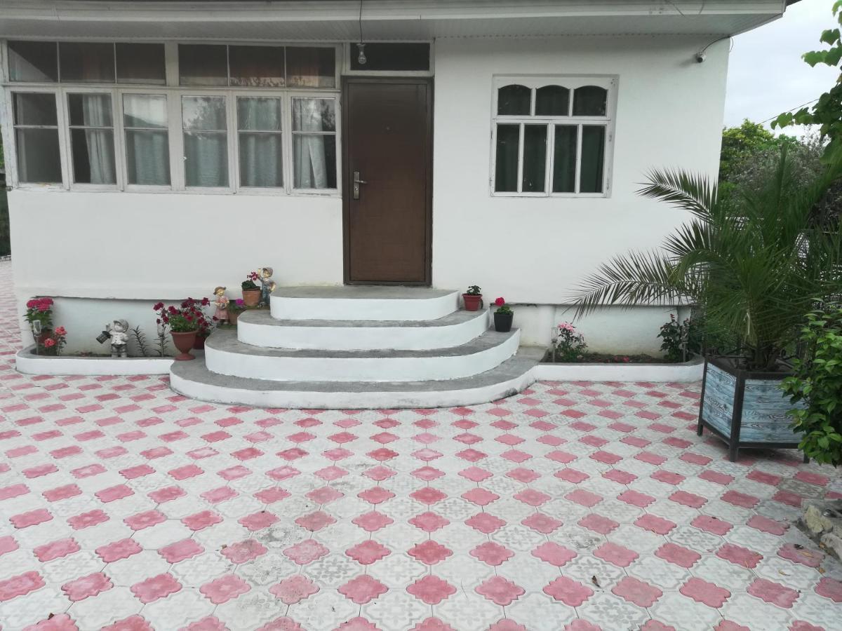 Vacation Home On Sayat Nova 6A Alakhadze Luaran gambar